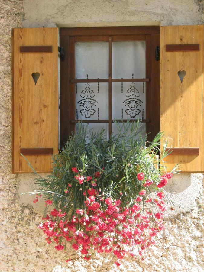 Holiday home Etno House Gostece- With Finnish Sauna